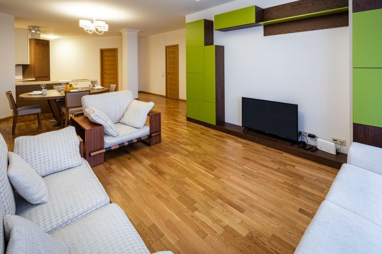 Old Riga Two Bedroom Apartment At Galleria ภายนอก รูปภาพ